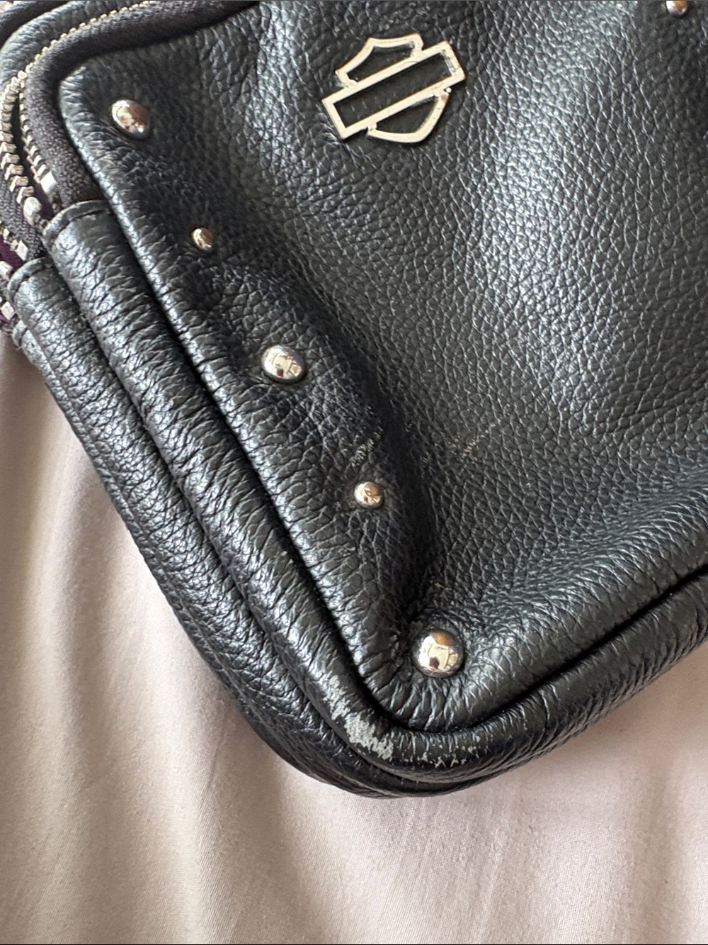 Harley-Davidson Black Leather Studded Crossbody/Shoulder Adjustable Strap - Picture 9 of 12